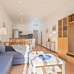 Cozy Apartment With Ensuite 11